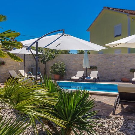 Guest House Antonella Малинска Экстерьер фото