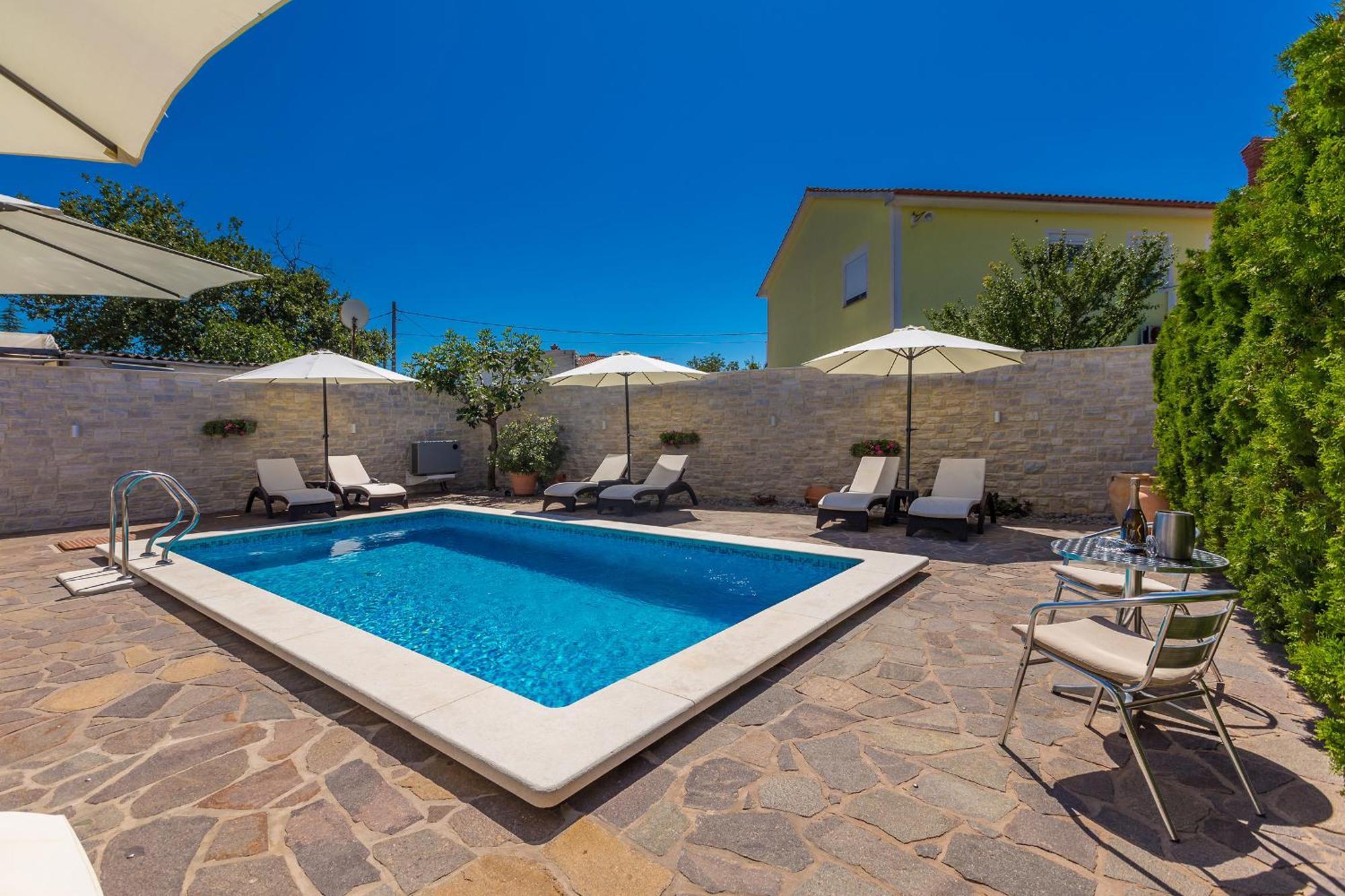 Guest House Antonella Малинска Экстерьер фото