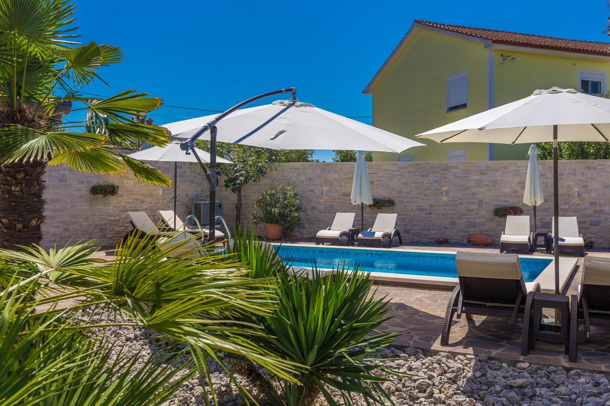 Guest House Antonella Малинска Экстерьер фото